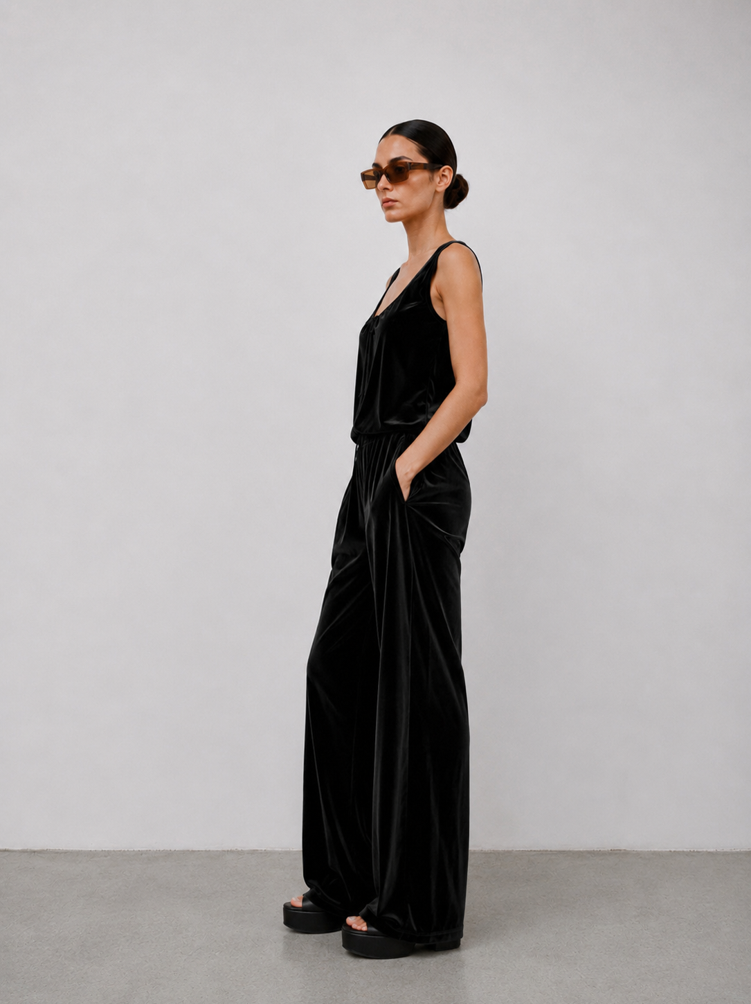 Vestido Veludo Trio