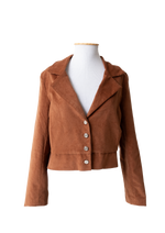 Blazer curto veludo cotelê caramelo